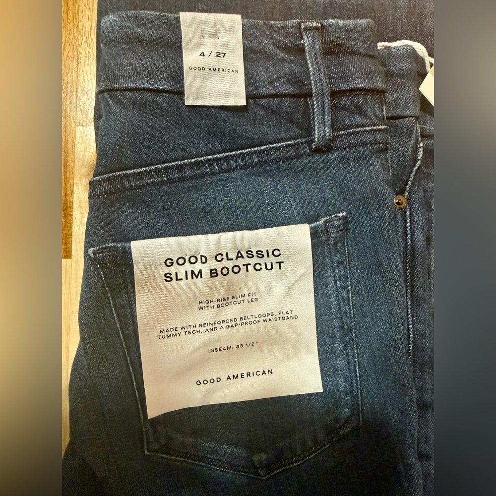 Good American Women’s Blue Classic Slim Bootcut Jeans - Picture 2 of 4
